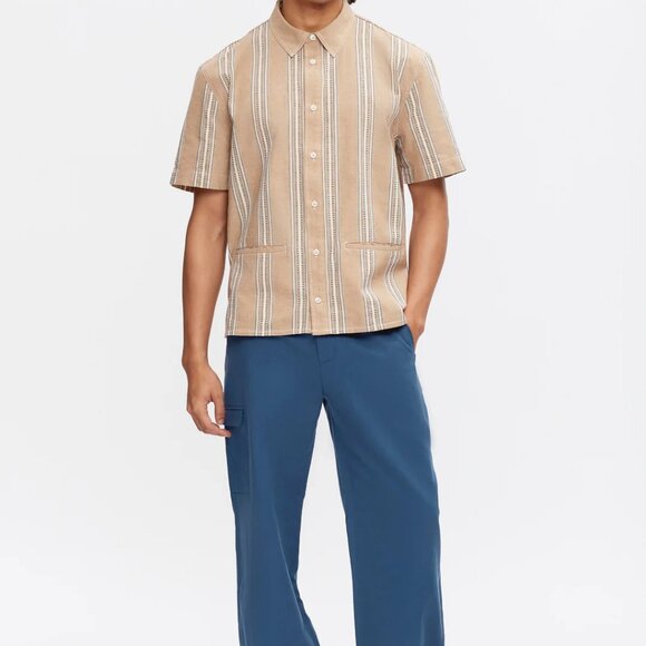 Agami Short Sleeve Shirt - Picture 2 of 3